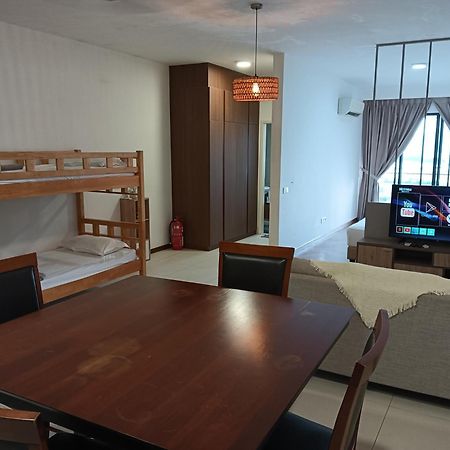 Cozy Seaview 6 Studio Apartment Tanjung Tokong Eksteriør bilde